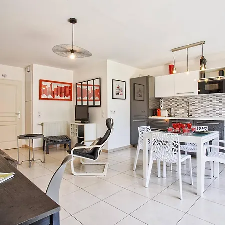 Refuge Calme Pres De La Et Du Golf A Cabourg, Animaux Admis, Pour 4 Personnes - Fr-1-788-92 아파트 Le Home Varaville