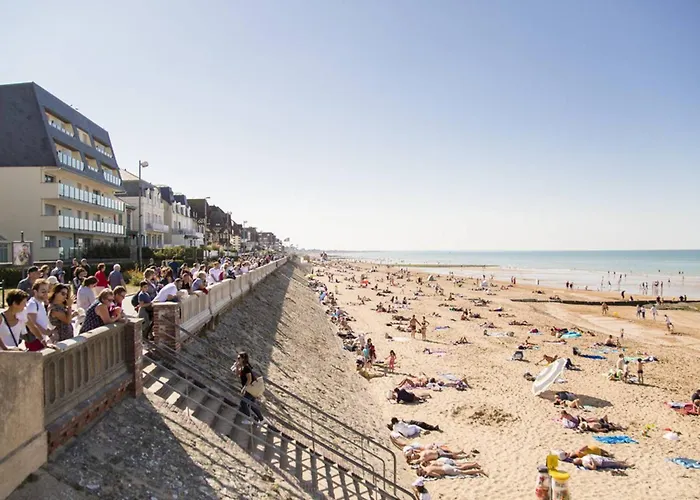 アパート Refuge Calme Pres De La Et Du Golf A Cabourg, Animaux Admis, Pour 4 Personnes - Fr-1-788-92 *